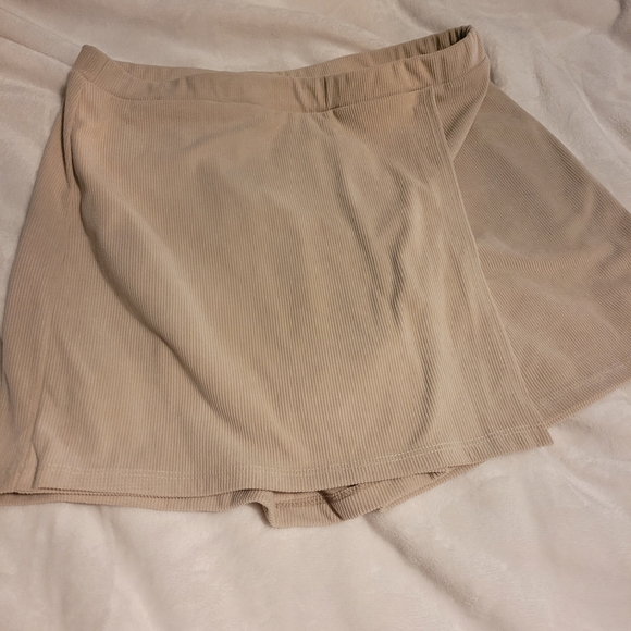 "From rachel" skort - Picture 2 of 5